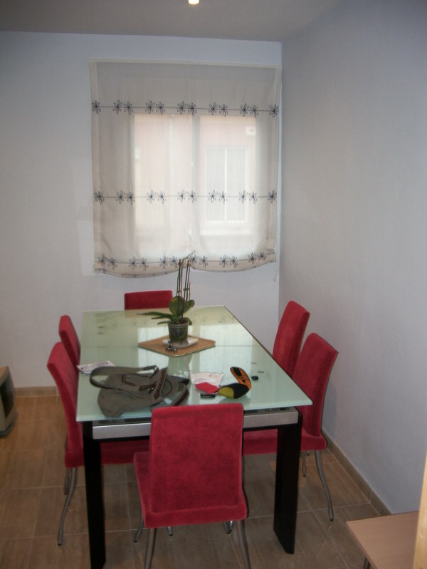 Vendo piso económico  en Valencia